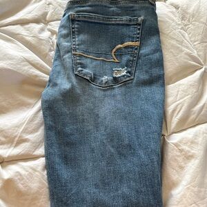 American Eagle Outfitters Light Blue Denim Jeans